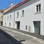 Ideal Fuer Geschaeftsreisende Und Wochenendgaeste Appartement